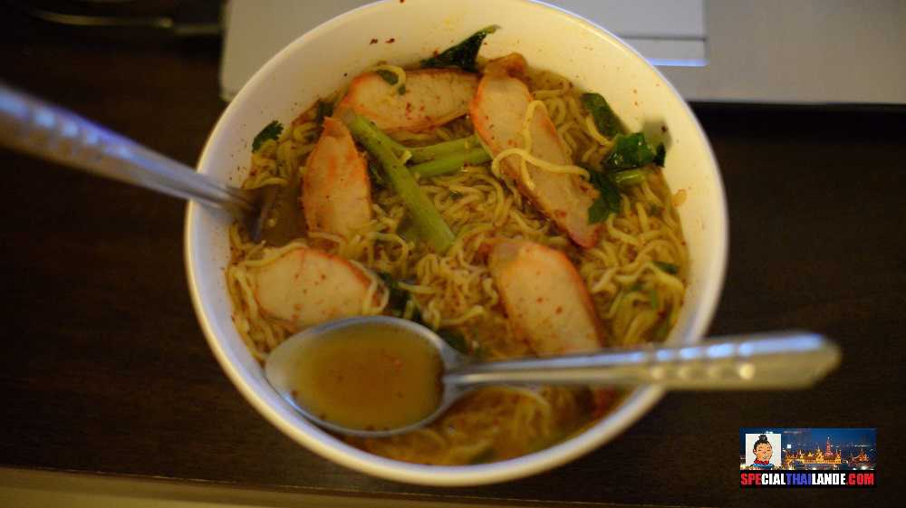 Quoi Que Manger en Thaïlande Bami Mou Deng - Nourriture thaï