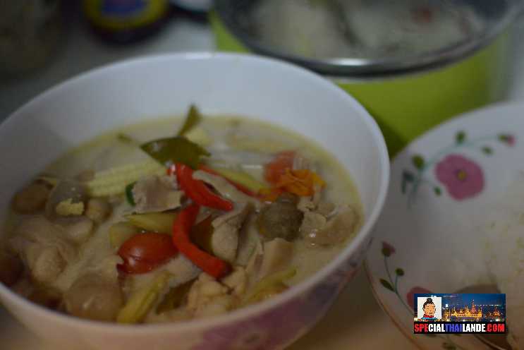 Quoi Que Manger en Thaïlande Tom Kha Kai - Nourriture thaï