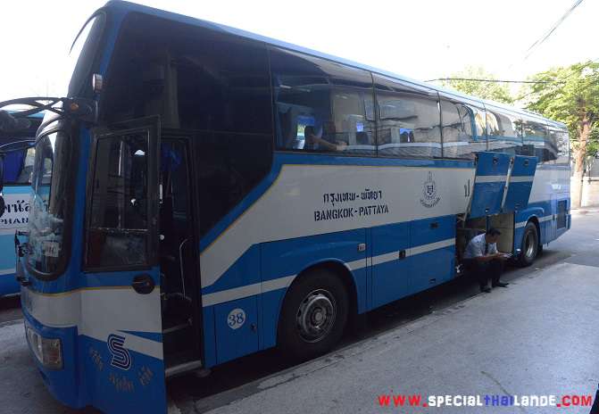 Trajet Bangkok kanchanaburi en bus Ekkamai Bus Station